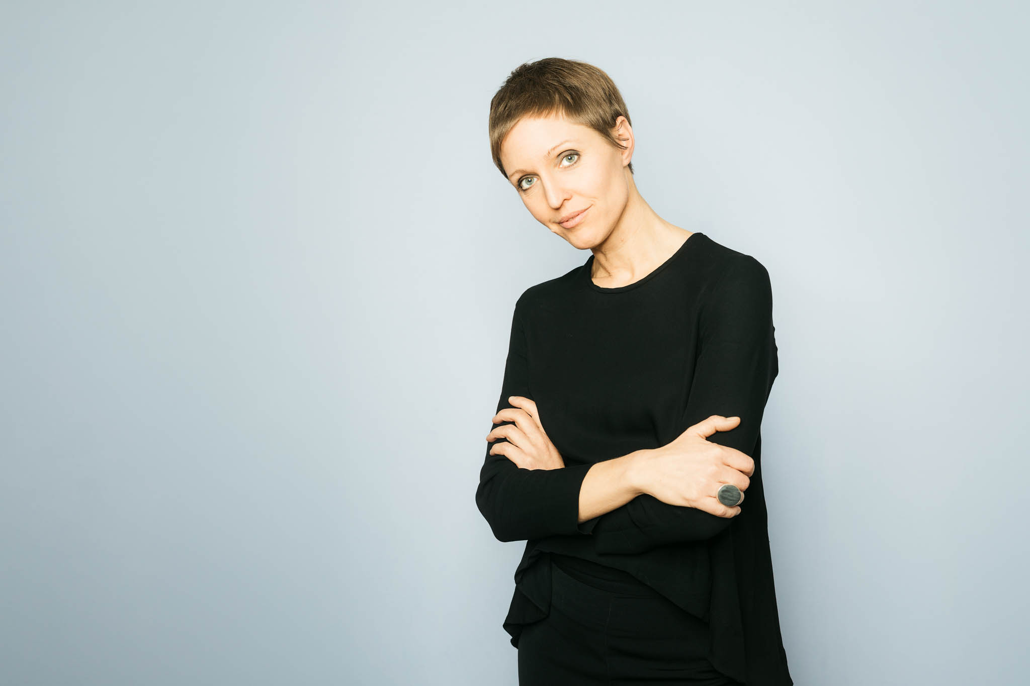 Carolin Portrait für die Webseite. Auswhal für „Slidewhow“ Modernes Businessporträt Köln
